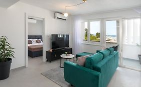 Ampelea Apartment